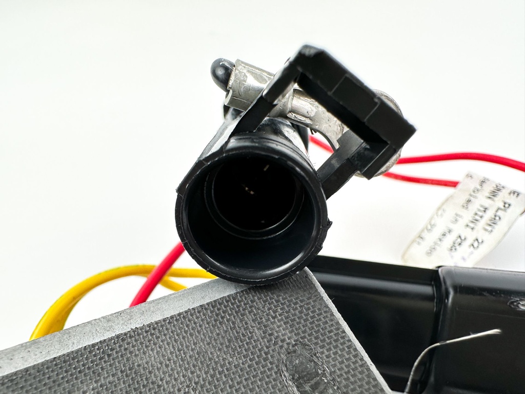 2007 Mercury 60 HP 4 Stroke Outboard Rectifier & Regulator 893640T01 OEM