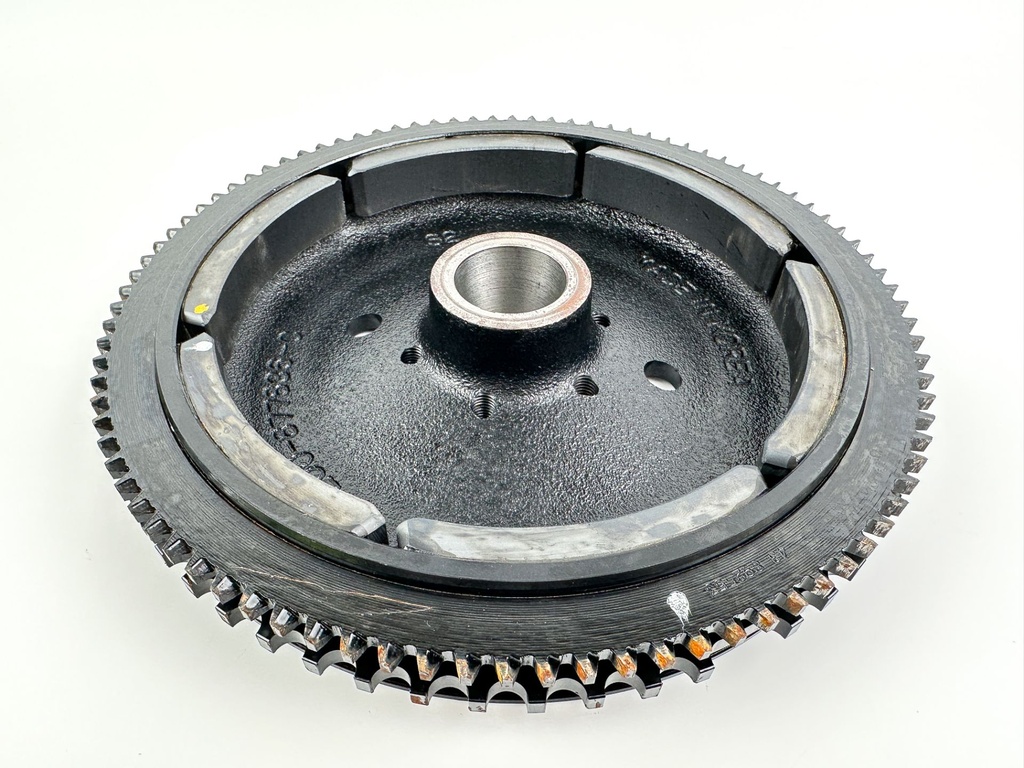 2007 Mercury 60 HP 4 Stroke Outboard Flywheel 877836T05 OEM