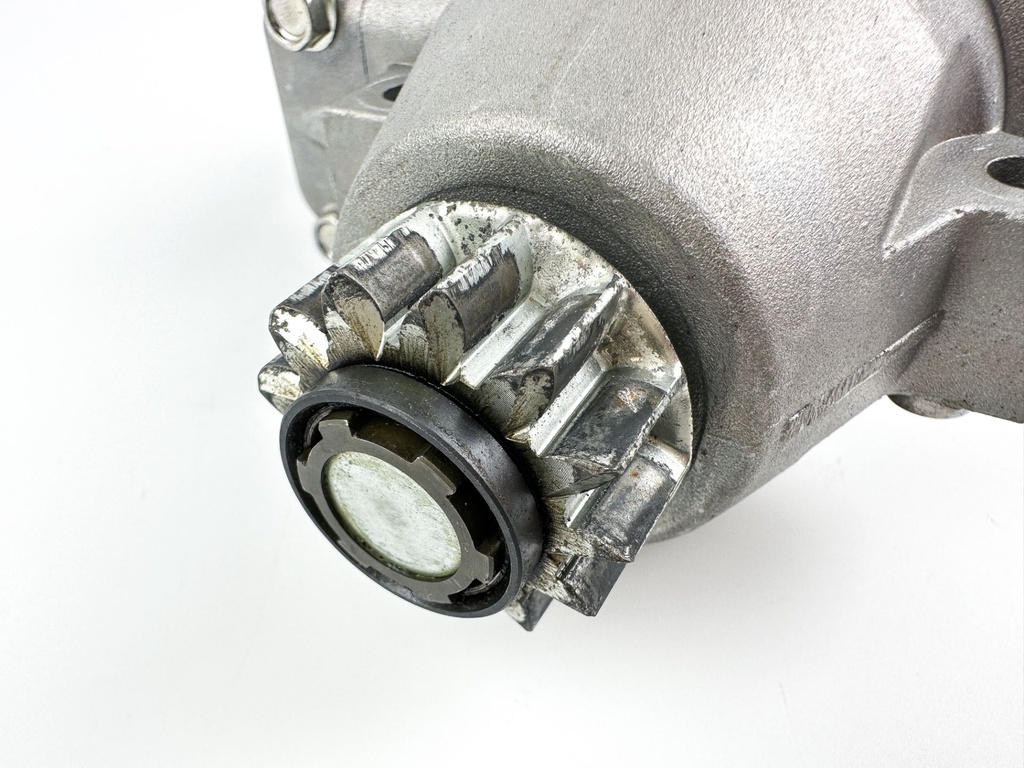 2012 Yamaha 115 HP 4 Stroke Outboard Starter Motor 68V-81800-02-00 OEM