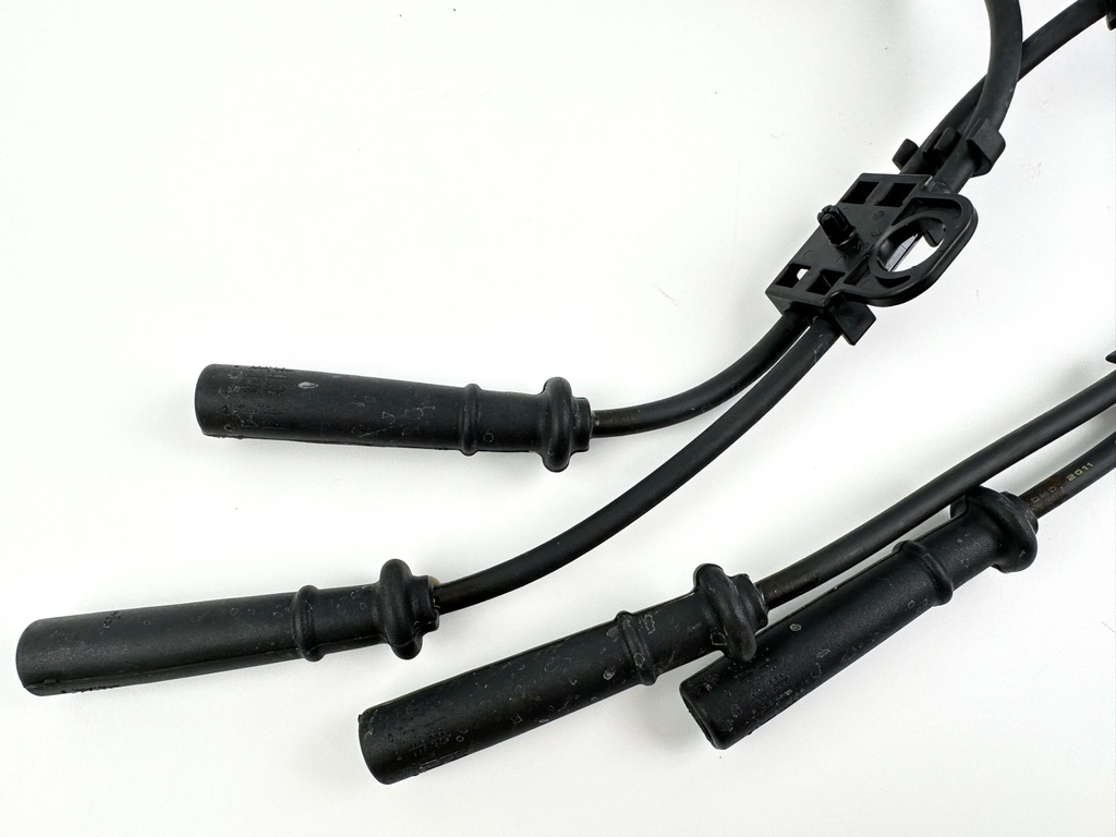 2012 Yamaha 115 HP 4 Stroke Outboard Ignition Coil Set 68V-82310-00-00 OEM