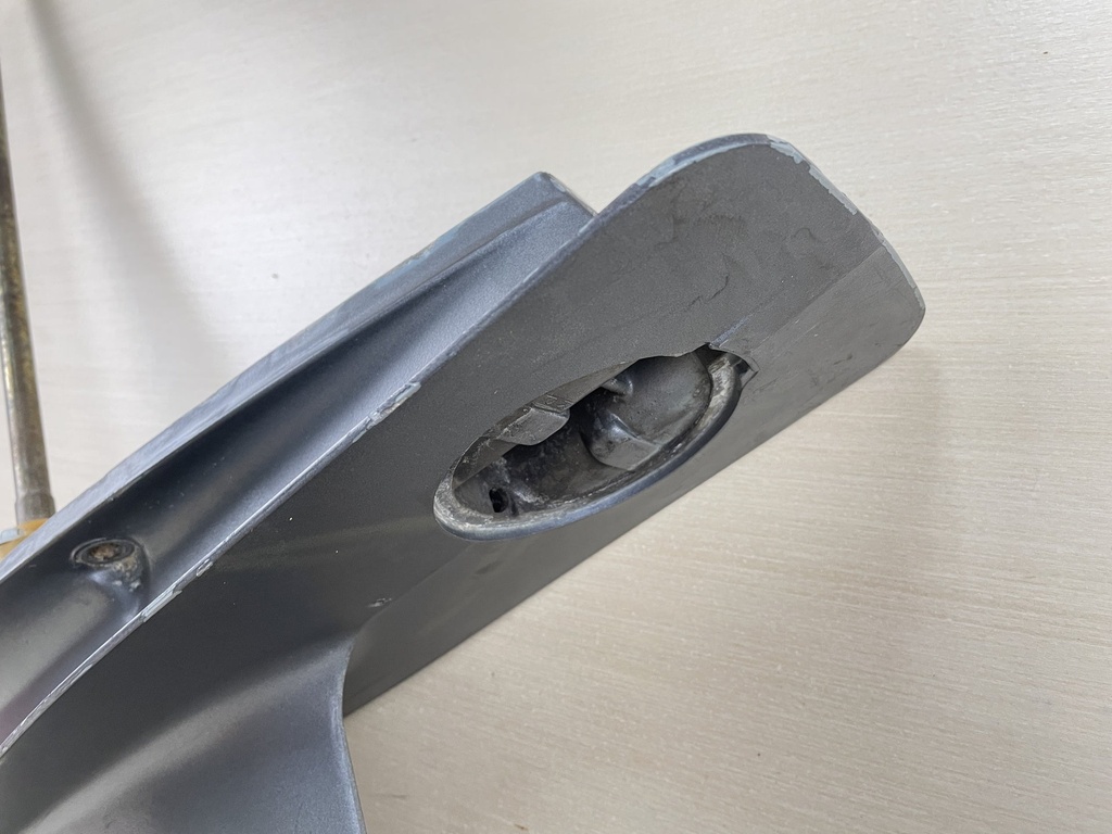 1991 Yamaha 70HP 2 Stroke Outboard 20" Long Lower Unit Gear Case 6H3-45300-1A-8D