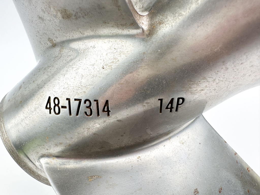 Mercury Marine Vengeance Propeller 3 x 13 3/8'' x 14P RH 48-17314 14P