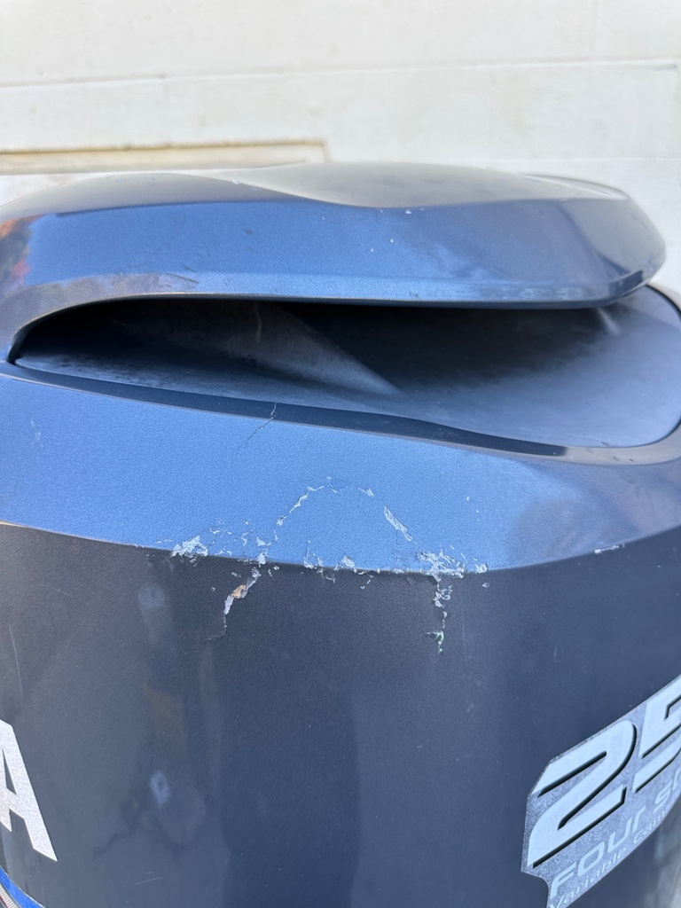 2008 Yamaha F250 250HP 4 Stroke Outboard Engine 25" Shaft 832 Hours