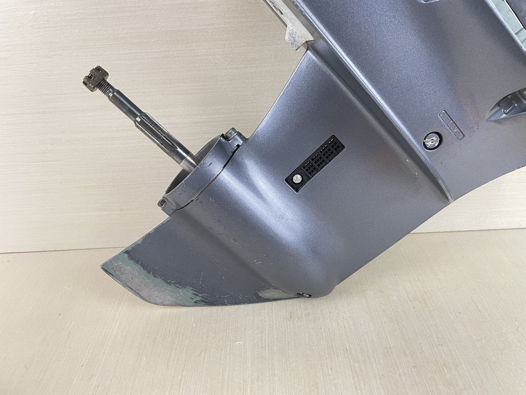 2007 Yamaha 20HP 4 Stroke Outboard 20" Long Lower Unit Gear Case 6AH-45300-10-4D  