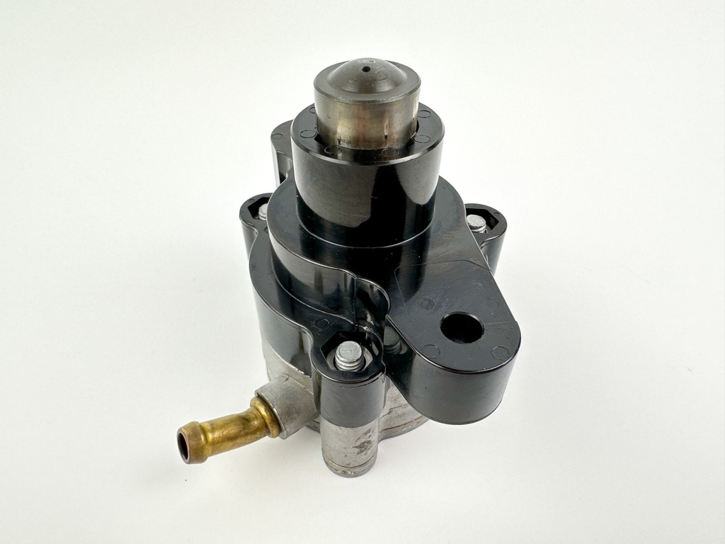 2003 Yamaha 115 HP 4 Stroke Outboard Fuel Pump 68V-24410-00-00 OEM