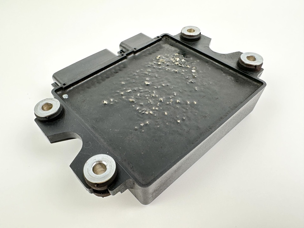 2003 Yamaha 115 HP 4 Stroke Outboard Engine Control Unit ECU 68V-8591A-11-00 OEM