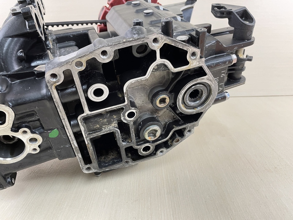 2005 Mercury 40HP 4 Stroke Outboard Powerhead Assembly 803017T01 - 74 Hours