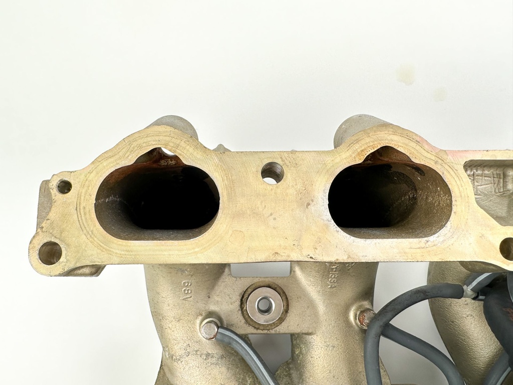 2003 Yamaha 115 HP 4 Stroke Outboard Intake Manifold & Throttle Body 68V-13751-01-00 OEM