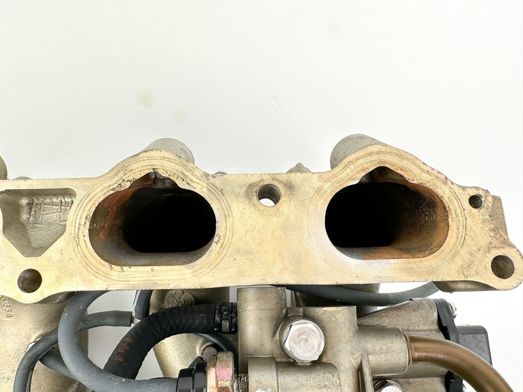 2003 Yamaha 115 HP 4 Stroke Outboard Intake Manifold & Throttle Body 68V-13751-01-00 OEM