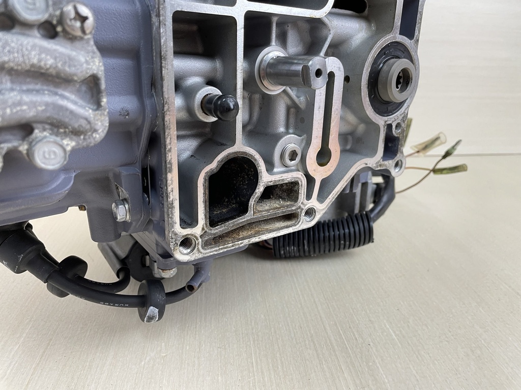 2003 Yamaha 15HP 4 Stroke Outboard Powerhead Crankcase Assembly 66M-W009B-11-1S