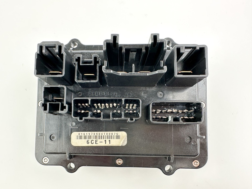 2019 Yamaha 250 HP 4 Stroke Outboard Fuse Box 6CE-82170-11-00 OEM