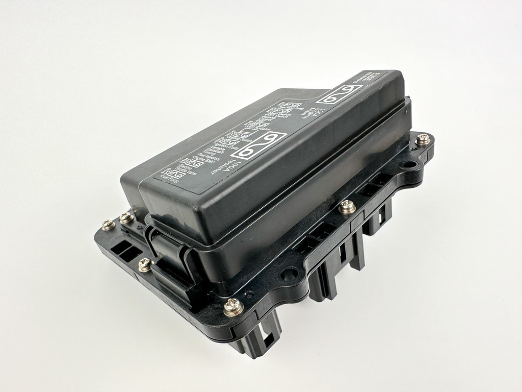 2019 Yamaha 250 HP 4 Stroke Outboard Fuse Box 6CE-82170-11-00 OEM