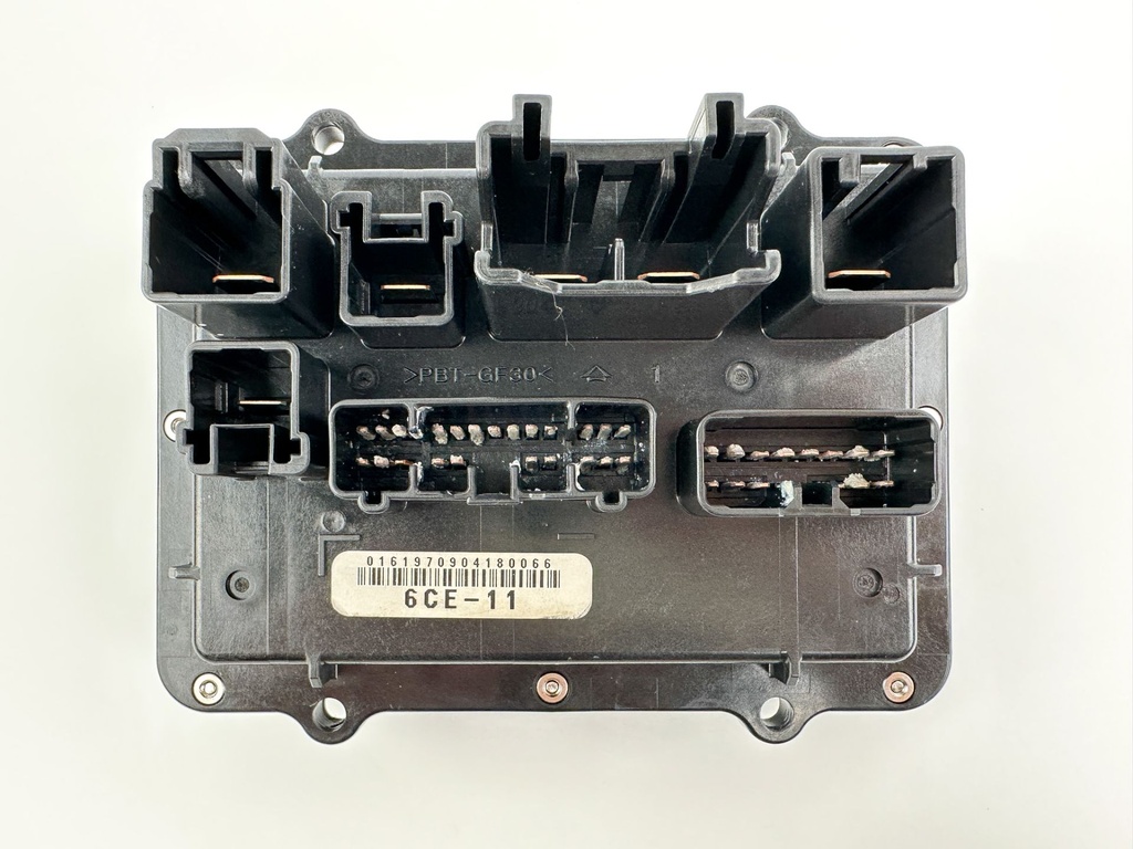 2019 Yamaha 250 HP 4 Stroke Outboard Fuse Box 6CE-82170-11-00 OEM