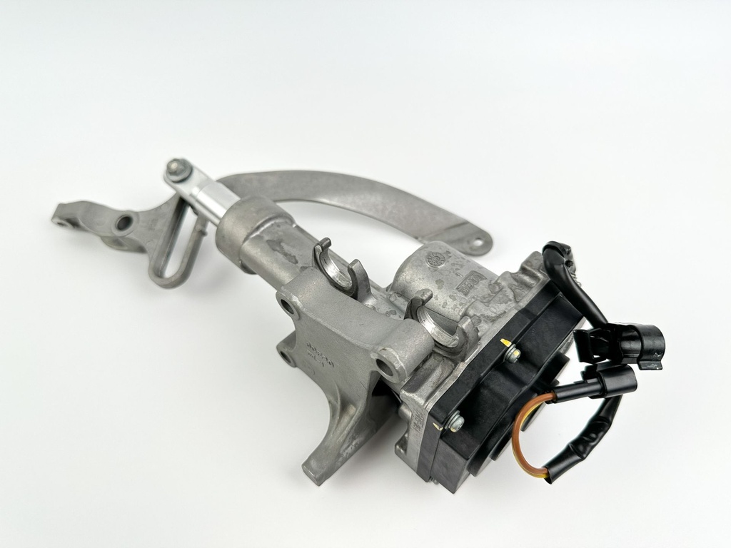 2019 Yamaha 250 HP 4 Stroke Outboard Shift Actuator 6DV-4820A-00-00 OEM