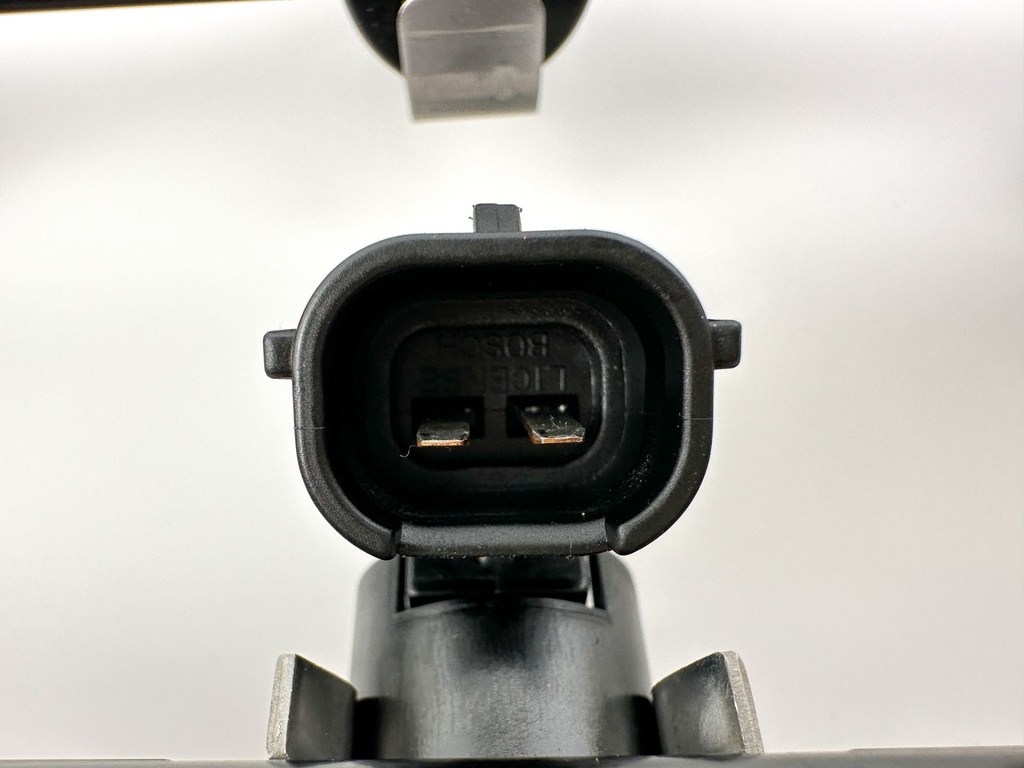 2019 Yamaha 250 HP 4 Stroke Outboard Fuel Injector Set W/ Rail 6CB-13161-10-00 OEM