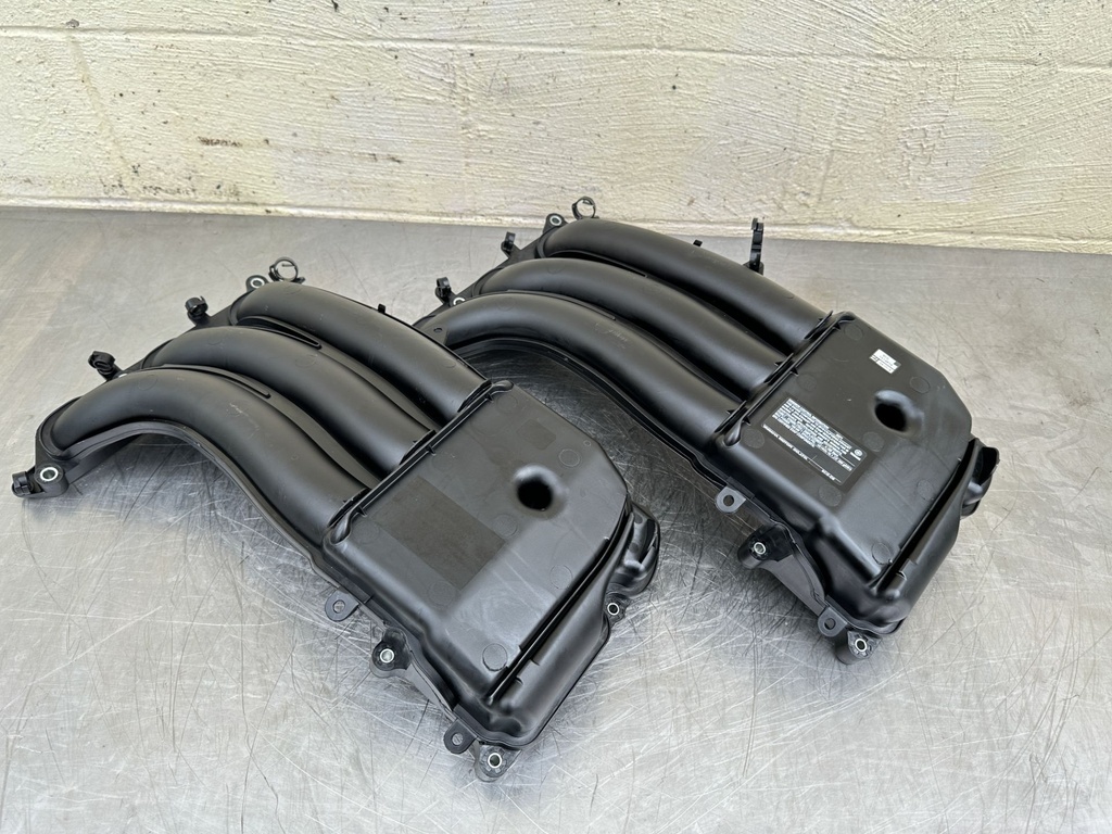 2019 Yamaha 250 HP 4 Stroke Outboard Intake Manifold 6CE-13641-00-00 OEM