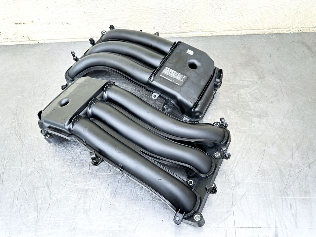 2019 Yamaha 250 HP 4 Stroke Outboard Intake Manifolds Manifold Set 6CE-13641-00-00