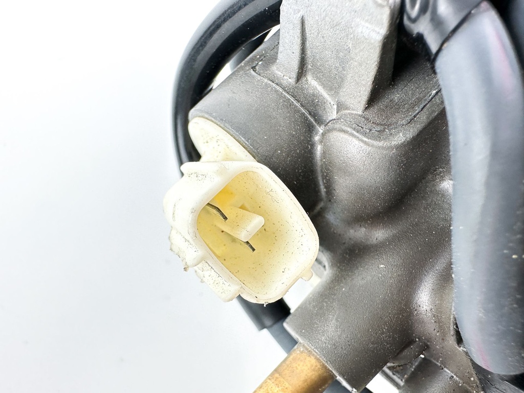 2019 Yamaha 250 HP 4 Stroke Outboard VST Float Chamber Assembly 6CB-14180-11-00 OEM