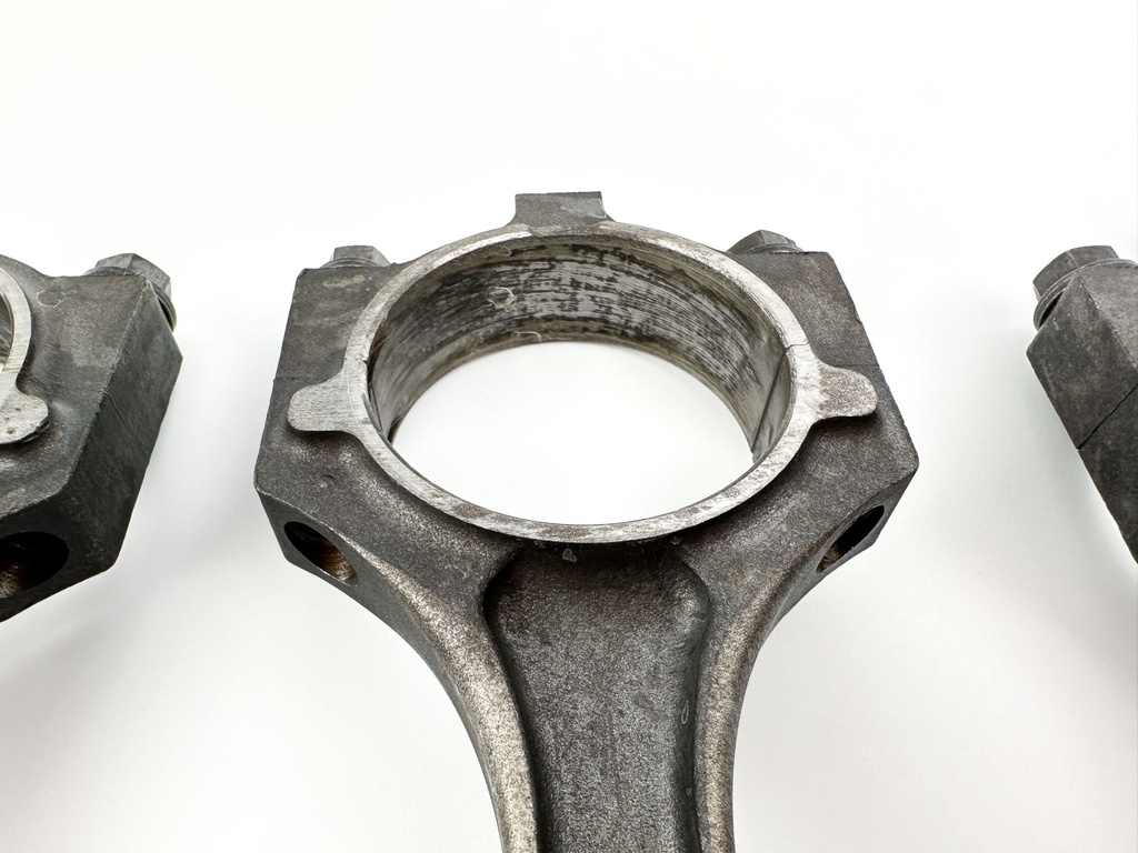 2008 Yamaha 250 HP 4 Stroke Outboard Piston & Connecting Rod Set 69J-W1165-01-00 OEM