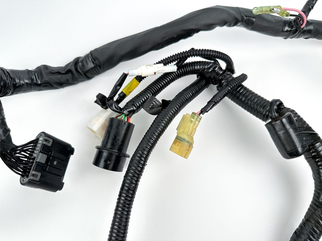 2008 Yamaha 250 HP 4 Stroke Outboard Engine Wire Harness 6P2-82590-30-00 OEM