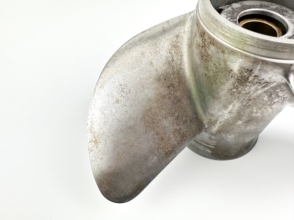 Yamaha 3 Blade Stainless Steel Prop Propeller 13" x 17P Left Hand