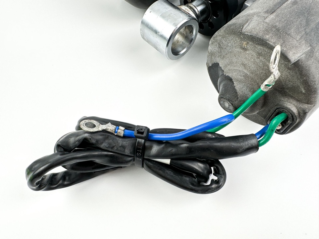 Yamaha F115 115HP 4 Stroke Power Trim Tilt Unit 68V-43800-13-00 - Good Condition