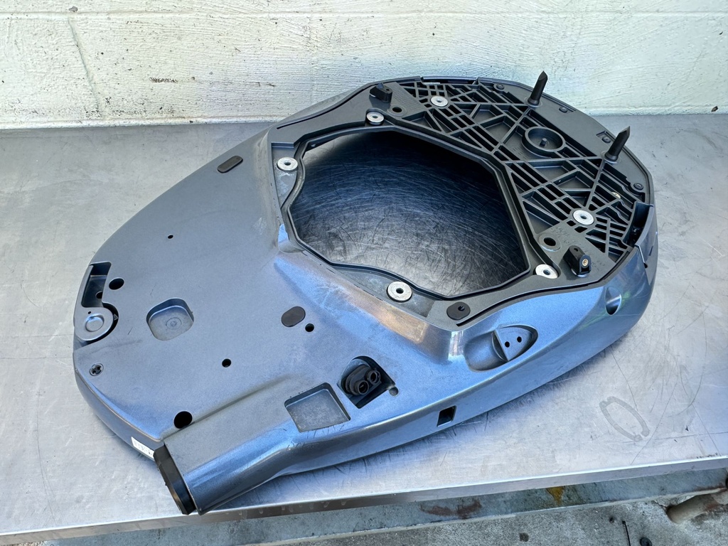 2019 Yamaha 250 HP 4 Stroke Outboard Bottom Cowling Pan 6CB-42710-00-8D OEM