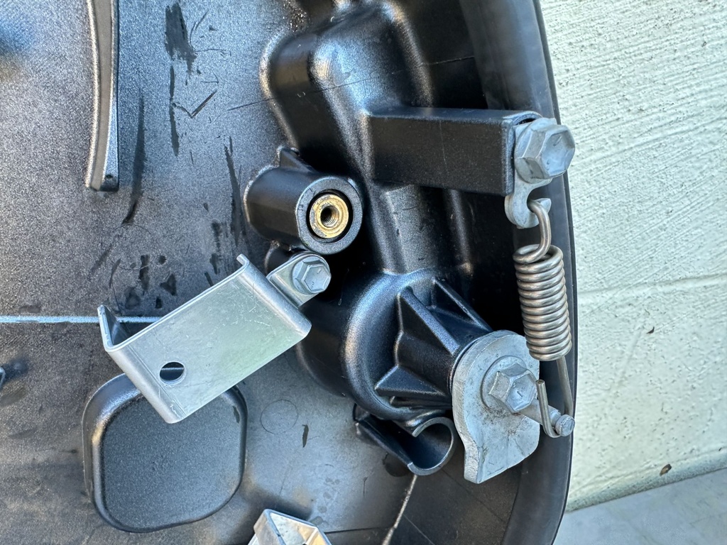 2019 Yamaha 250 HP 4 Stroke Outboard Bottom Cowling Pan 6CB-42710-00-8D OEM