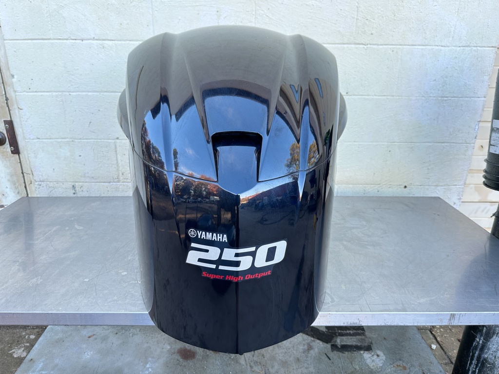 2016 Yamaha 250HP 4 Stroke VMAX Outboard Top Cowling 6CB-42610-04-00 OEM