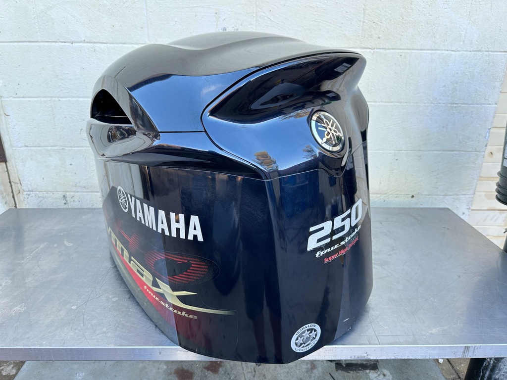 2016 Yamaha 250HP 4 Stroke VMAX Outboard Top Cowling 6CB-42610-04-00 OEM