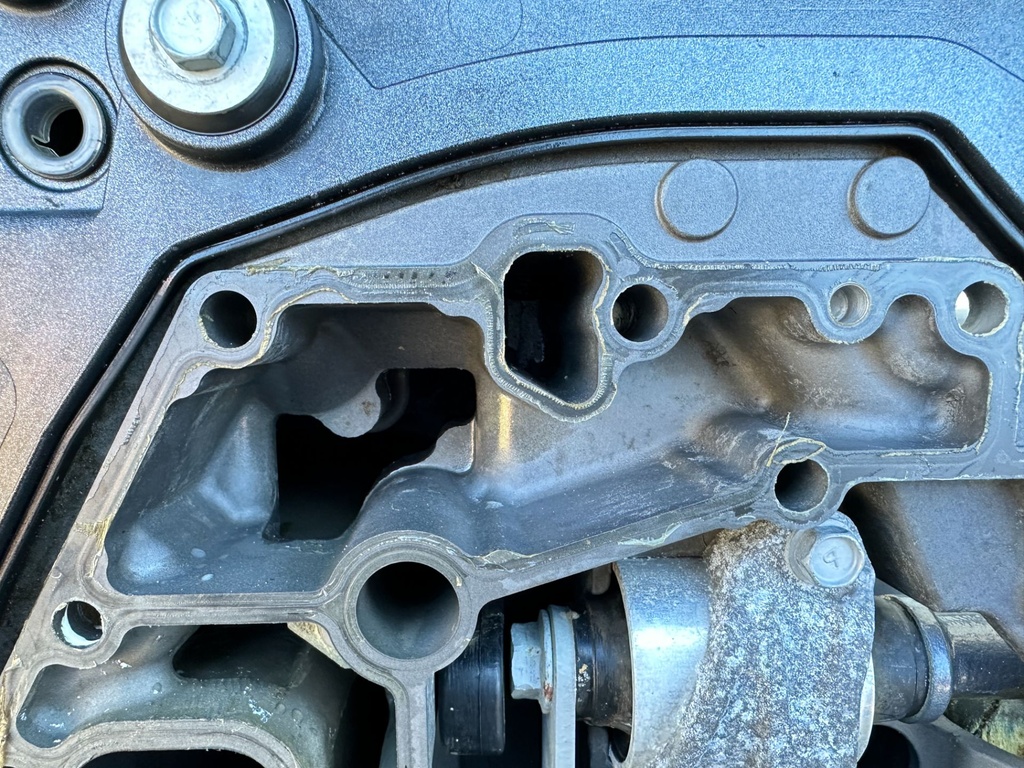 2017 Yamaha 250 HP 4 Stroke VMAX Outboard Complete Midsection & Swivel Bracket OEM