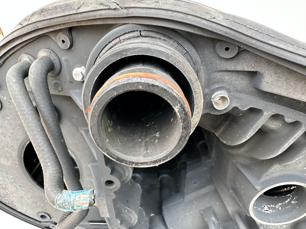 2015 Mercury 90 HP 4 Stroke Outboard Complete Midsection & Swivel Bracket 8M0091527 OEM