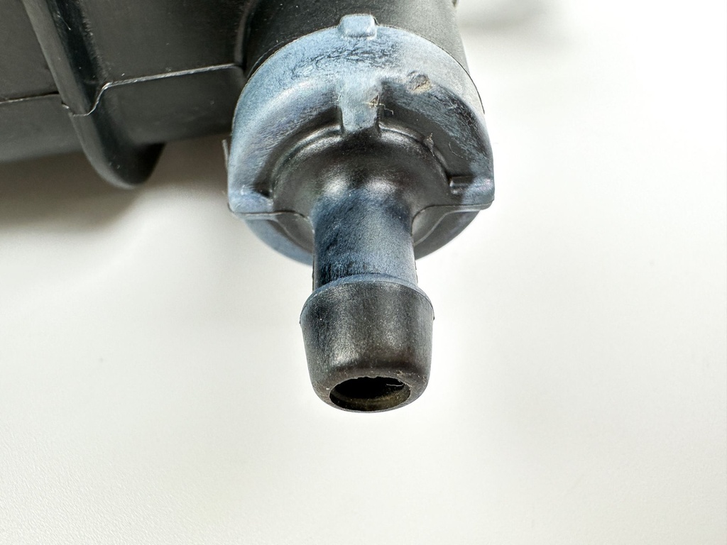 2014 Mercury 115 HP 4 Stroke Outboard FSM Fuel Supply Module 880133T08 OEM