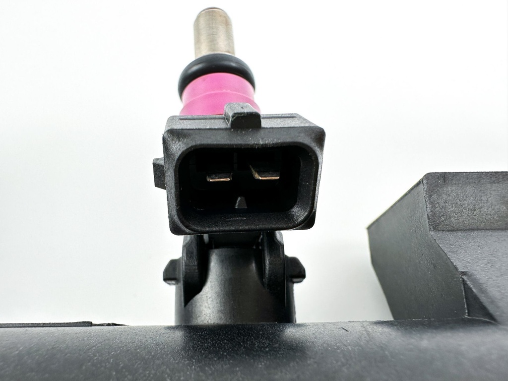 2014 Mercury 115 HP 4 Stroke Outboard Fuel Injector Set W/ Rail 8M0006027 OEM