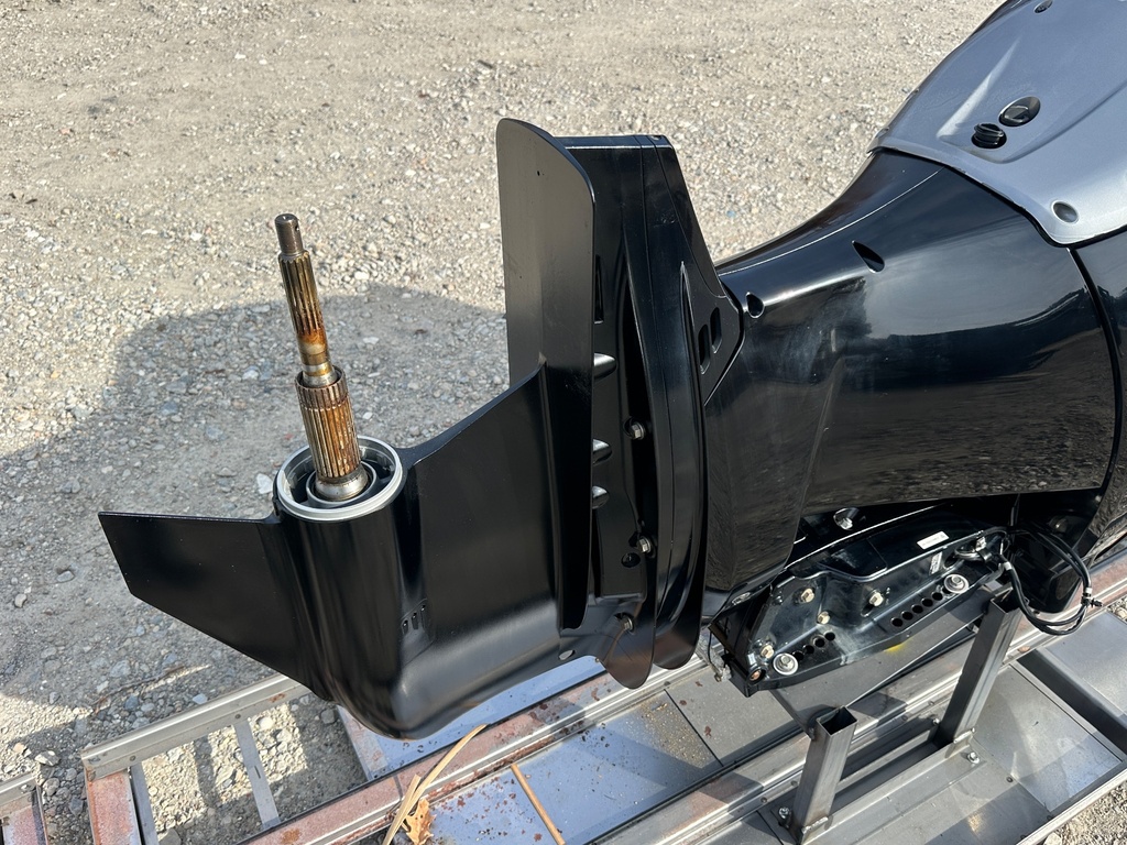 2019 Suzuki DF350 350HP 4 Stroke Outboard Engine Pair / Set 25" Shafts - Need Work