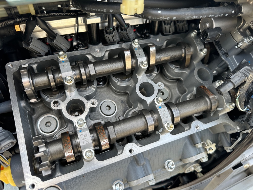 2019 Suzuki DF350 350HP 4 Stroke Outboard Engine Pair / Set 25" Shafts - Need Work