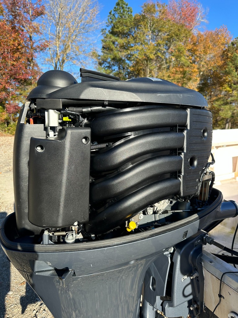 2016 Yamaha F175 175HP 4 Stroke Outboard Engine 25" Shaft - 100 Hours