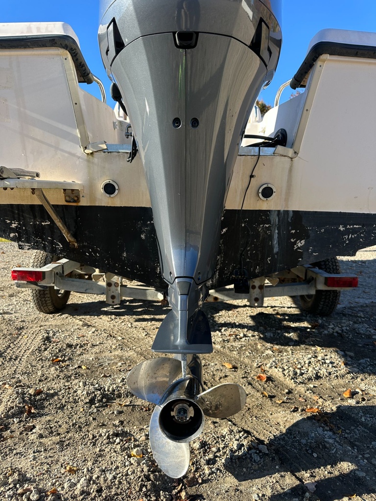 2016 Yamaha F175 175HP 4 Stroke Outboard Engine 25" Shaft - 100 Hours