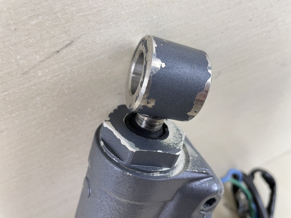 2003 Yamaha 15HP 4 Stroke Outboard Power Trim Tilt Unit Assembly 69A-43840-00-4D