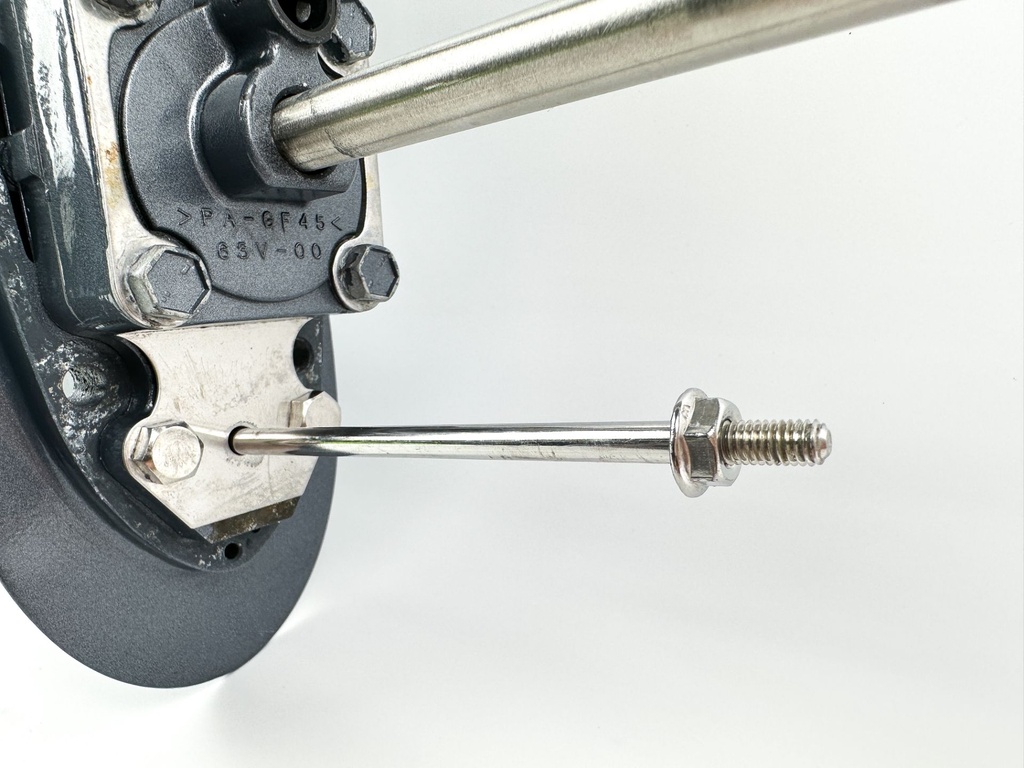 01-2010 Yamaha 8HP 4 Stroke Outboard 20" Lower Unit High Thrust Gear Case