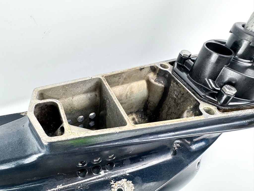 1993+ Evinrude Johnson 40 48 50 HP Outboard 20" Lower Unit Gear Case 0435280