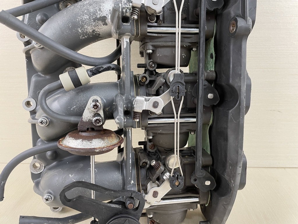 2001 Honda 90HP 4 Stroke Outboard Carburetor Set 1 2 3 4 16101-ZW1-L41