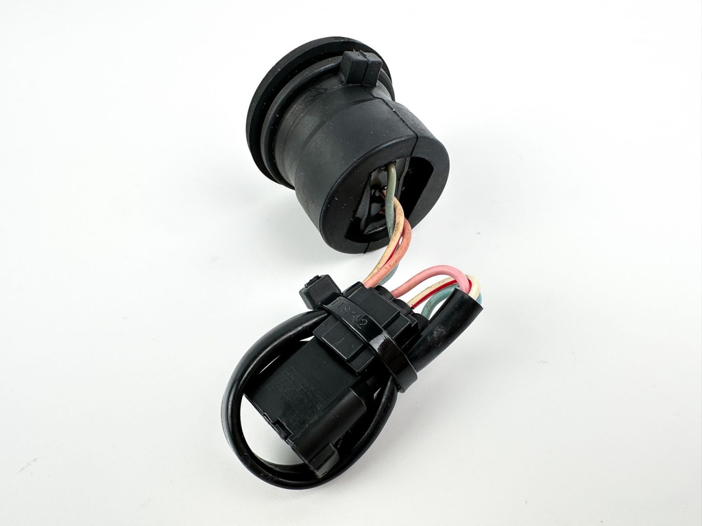 2005 Suzuki 140 HP 4 Stroke Outboard Trim Switch 37850-99E05 OEM