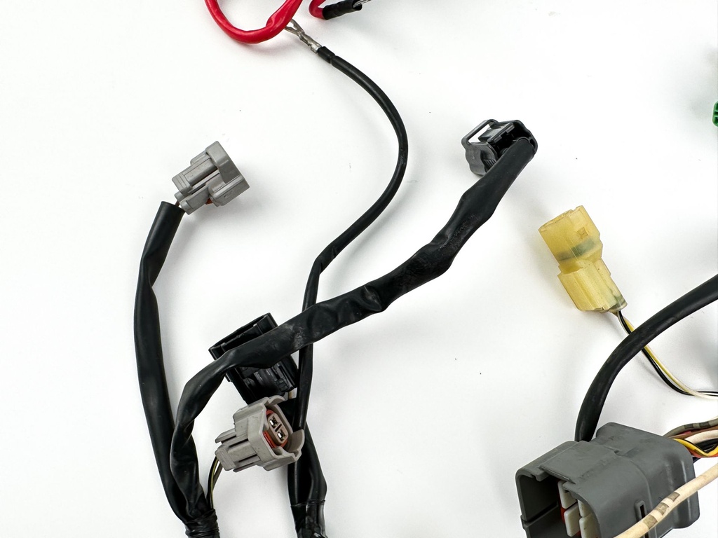 2005 Suzuki 140 HP 4 Stroke Outboard Engine Wire Harness 36610-90J61 OEM