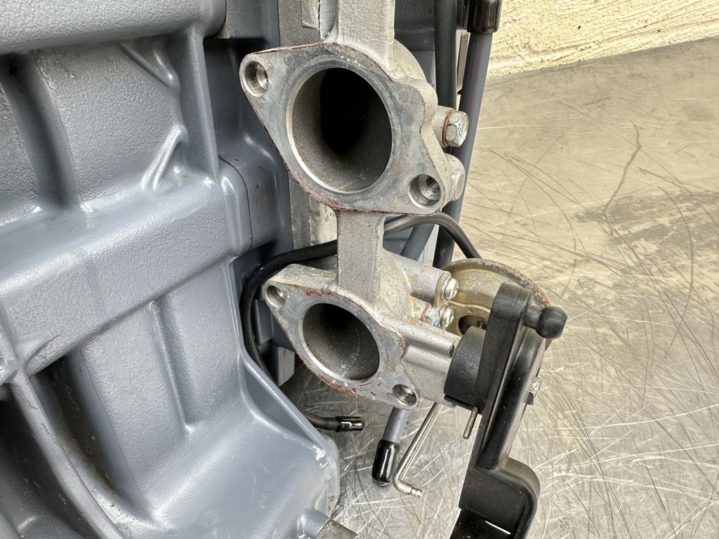 2000 Yamaha 100 HP 4 Stroke Outboard Powerhead 67F-11411-00-00 OEM