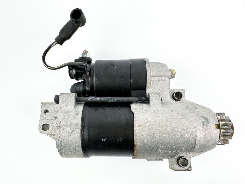 2000 Yamaha 100 HP 4 Stroke Outboard Starter Motor 67F-81800-01-00 OEM
