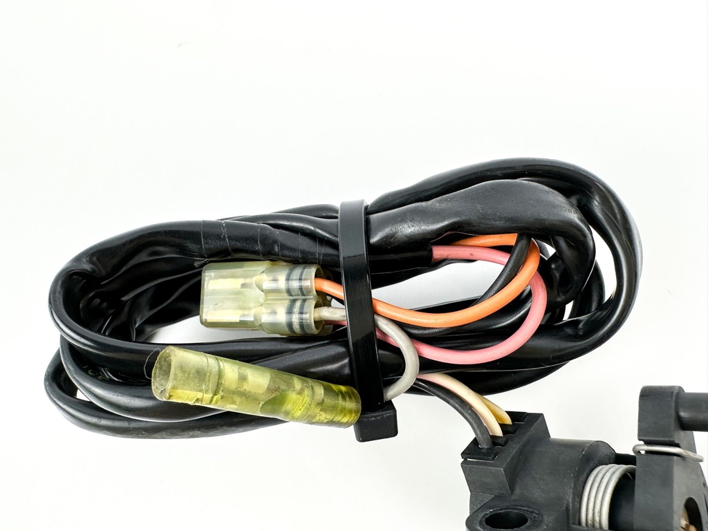 Yamaha Outboard Trim Sender Sending Unit Sensor 64E-83672-02-00