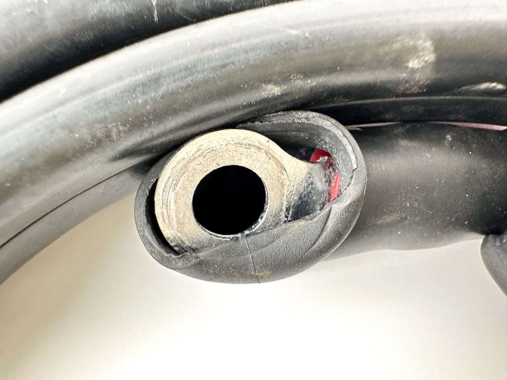 2000 Yamaha 100 HP 4 Stroke Outboard Battery Cables 67F-82105-00-00 12' OEM