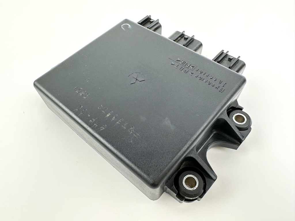 2000 Yamaha 100 HP 4 Stroke Outboard C.D.I CDI Assembly 67F-85540-00-00 OEM