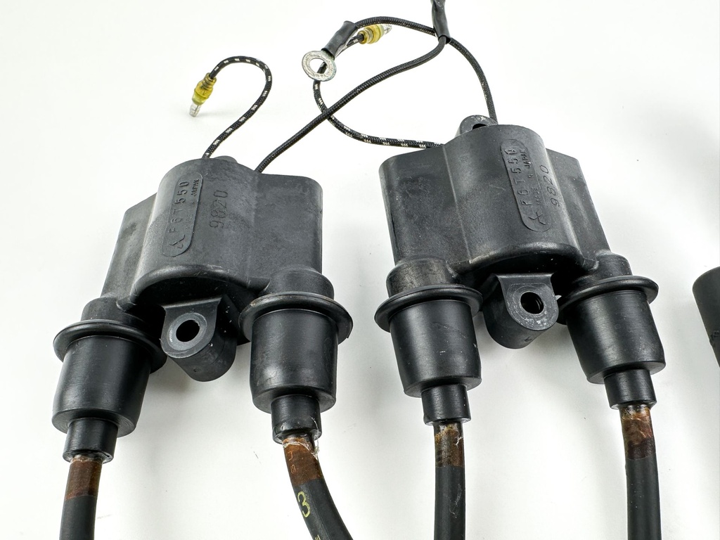 99-04 Yamaha 75 80 90 100HP 4 Stroke Outboard Ignition Coil Set 67F-85570-00-00